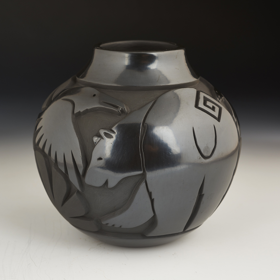 Jar with Bears and Ravens (#8309)